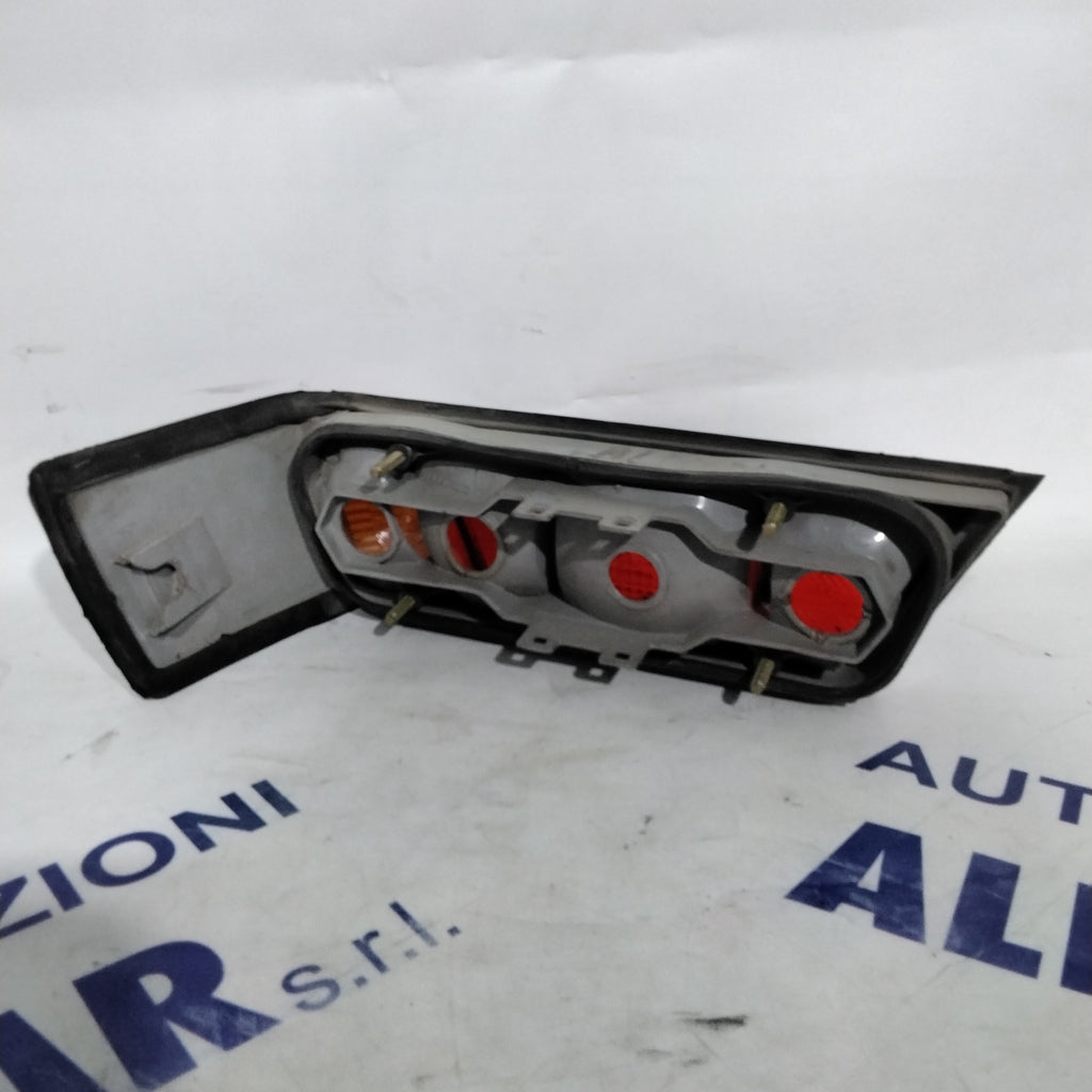 fanale stop destro alfa romeo 33  anno 1994 codice 16607