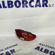 Carica l&#39;immagine nel visualizzatore di Gallery, fanale stop sinistro alfa romeo 166 anno 2002 codice: 01RDS1012a(sf9p2)
