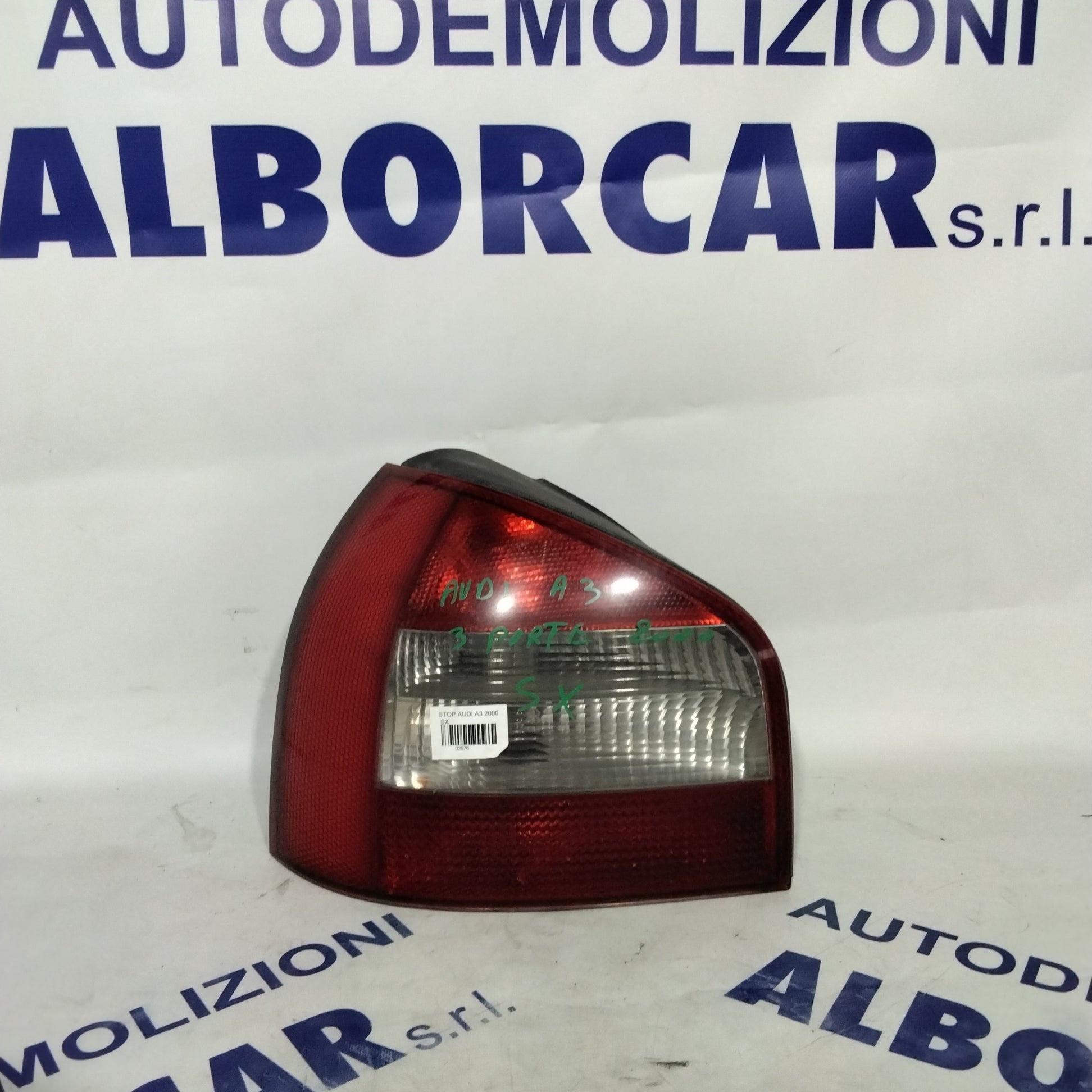 left tail light Audi A3 year 2000 code 8L0945096B05S