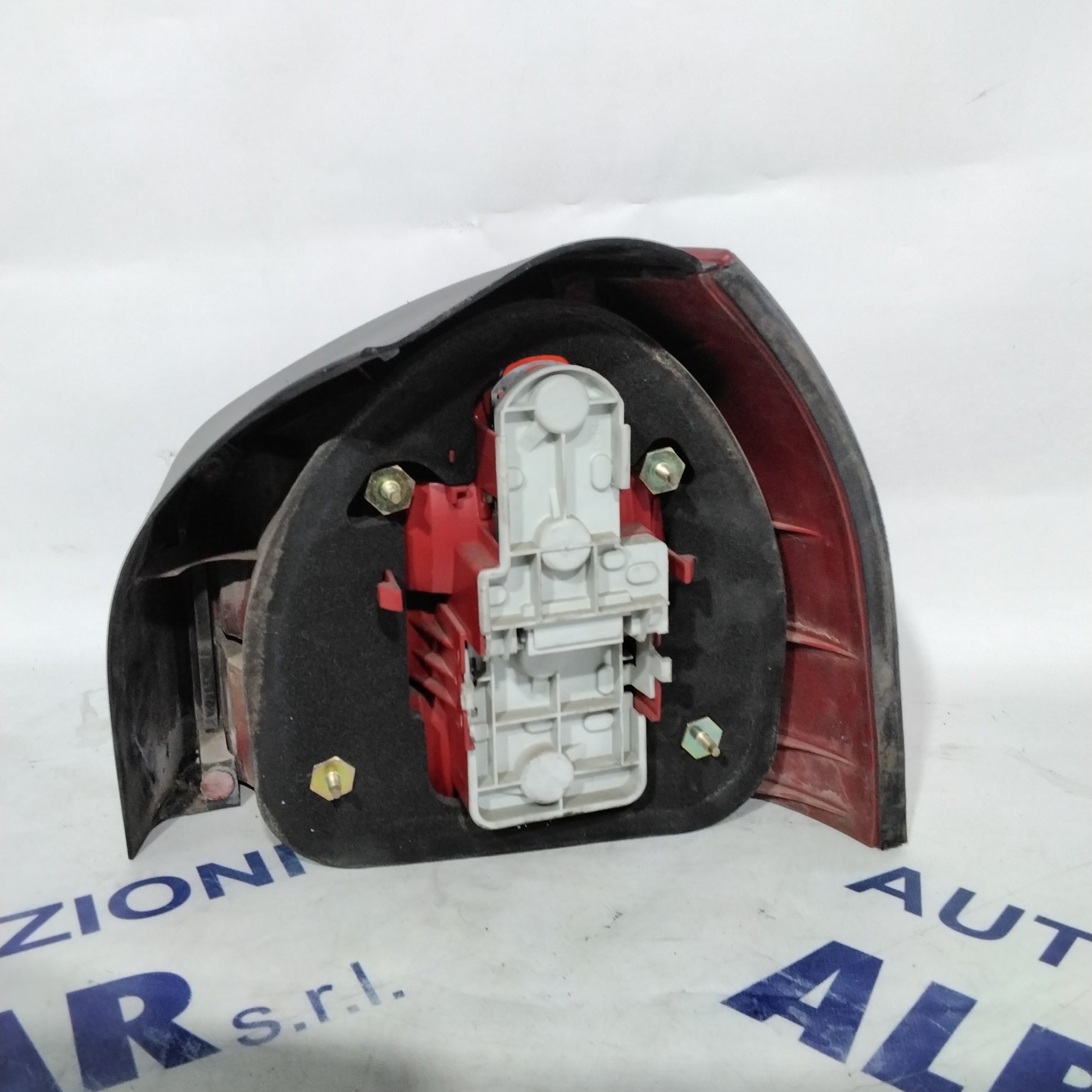 left tail light Audi A3 year 2000 code 8L0945096B05S