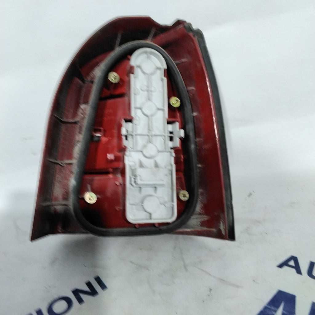left tail light Audi A4 year 1998 code 8D9945095D