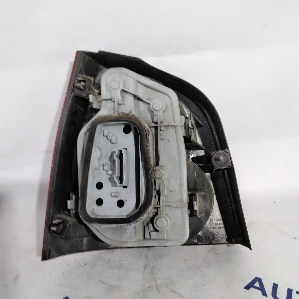 Right rear light Volkswagen Polo year 2003 code: 6Q6945096B (sf9p3)