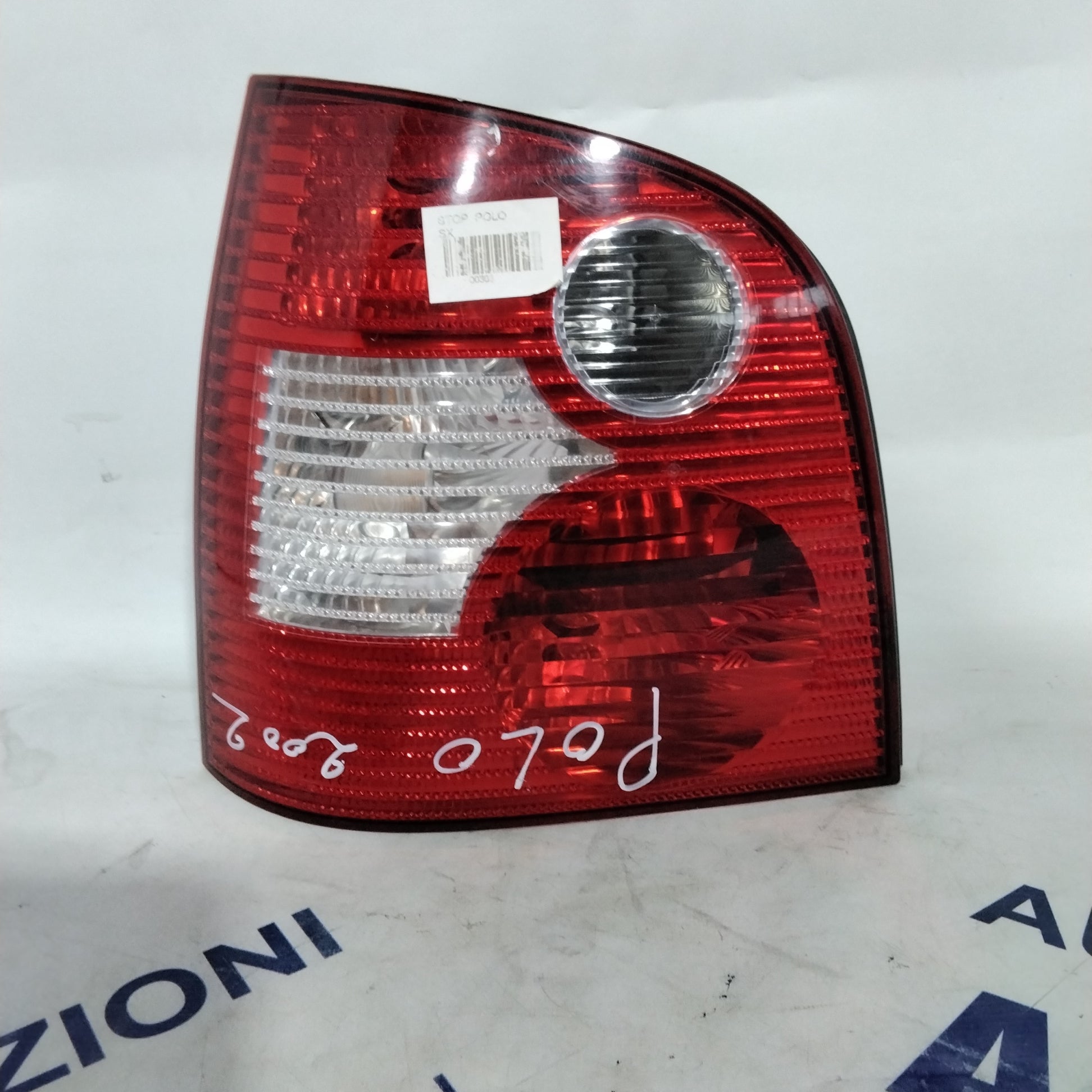 Left rear light Volkswagen Polo 2003 code: 6Q6945095B (f9p3)