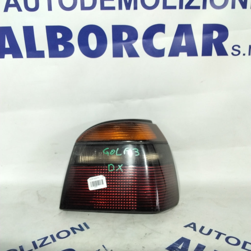 Volkswagen Golf 3 right tail light year 1996 code: 1H6945112B (sf9p3)