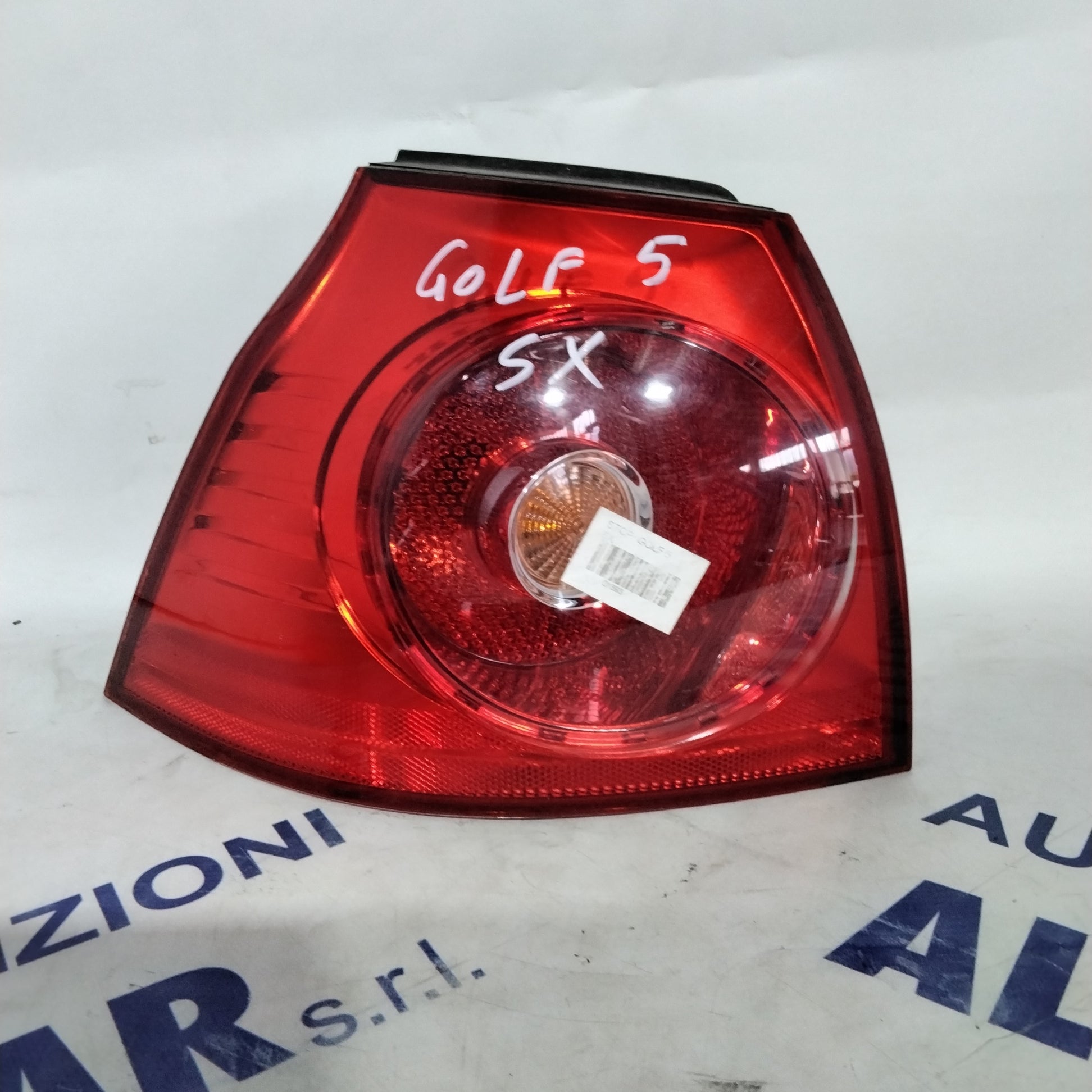 Tail light Volkswagen Golf 5 left year 2006 code: 89031704 (sf9p3)