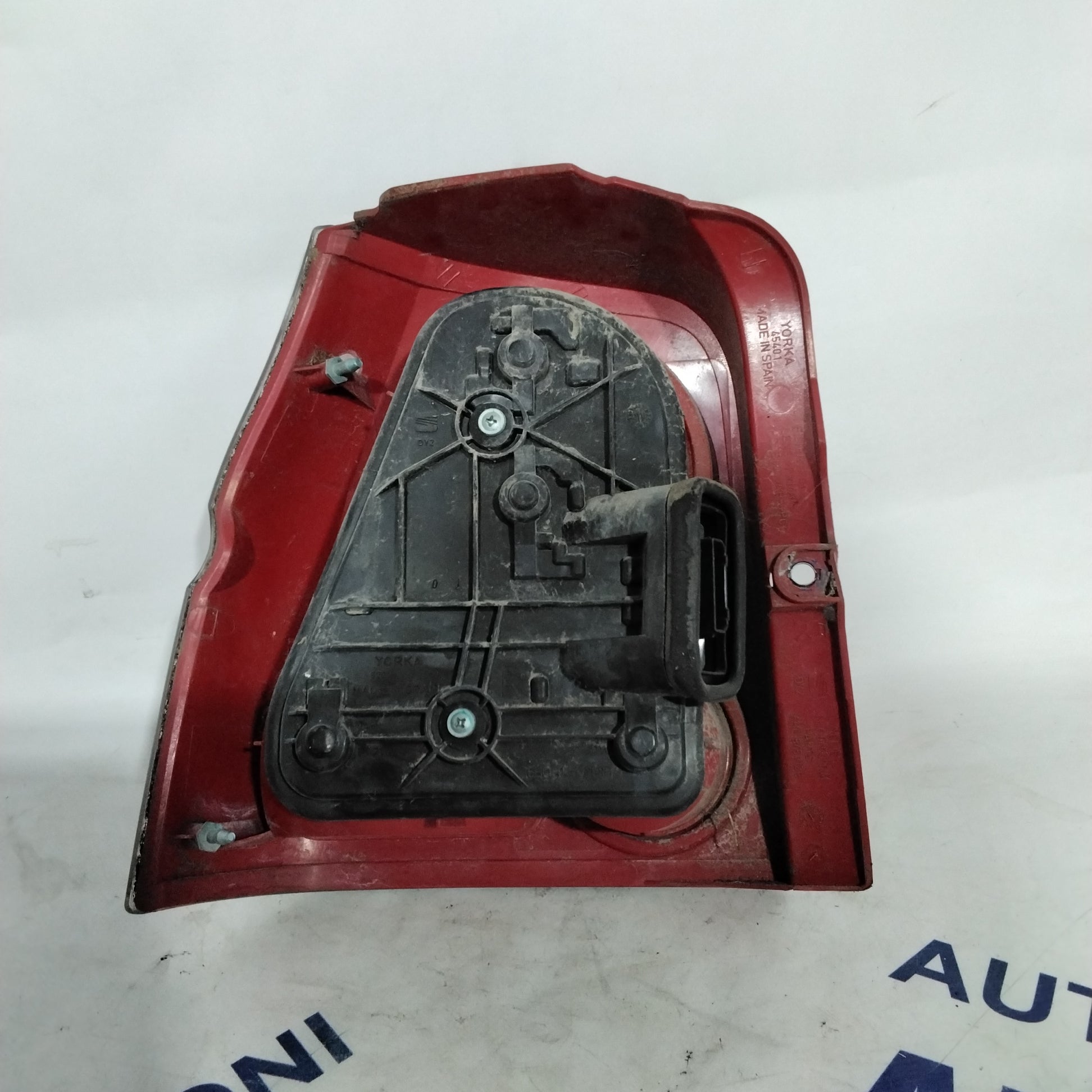 Seat Arosa right taillight year 2002 code: 6H0945096M (sf9p3)