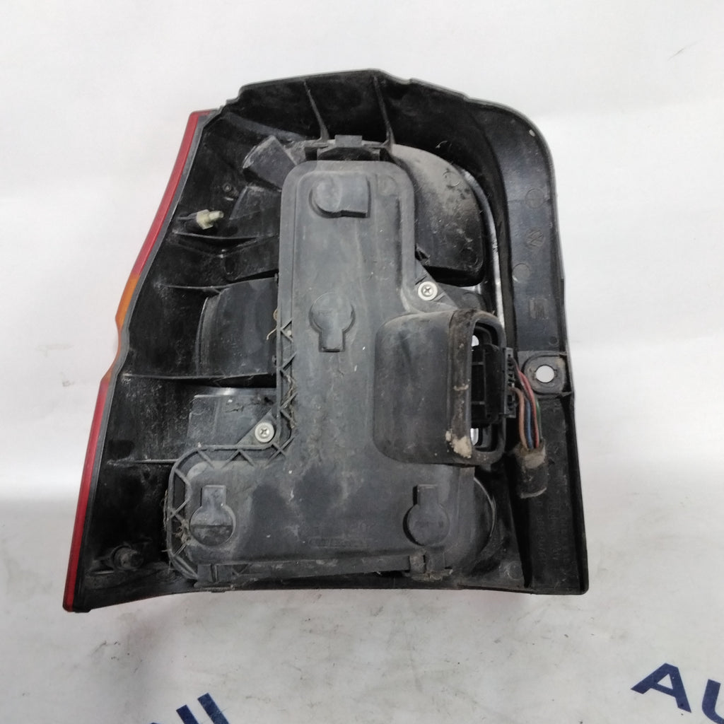 Right tail light Seat Arosa year 2000 code: 38020718 (sf9p3)