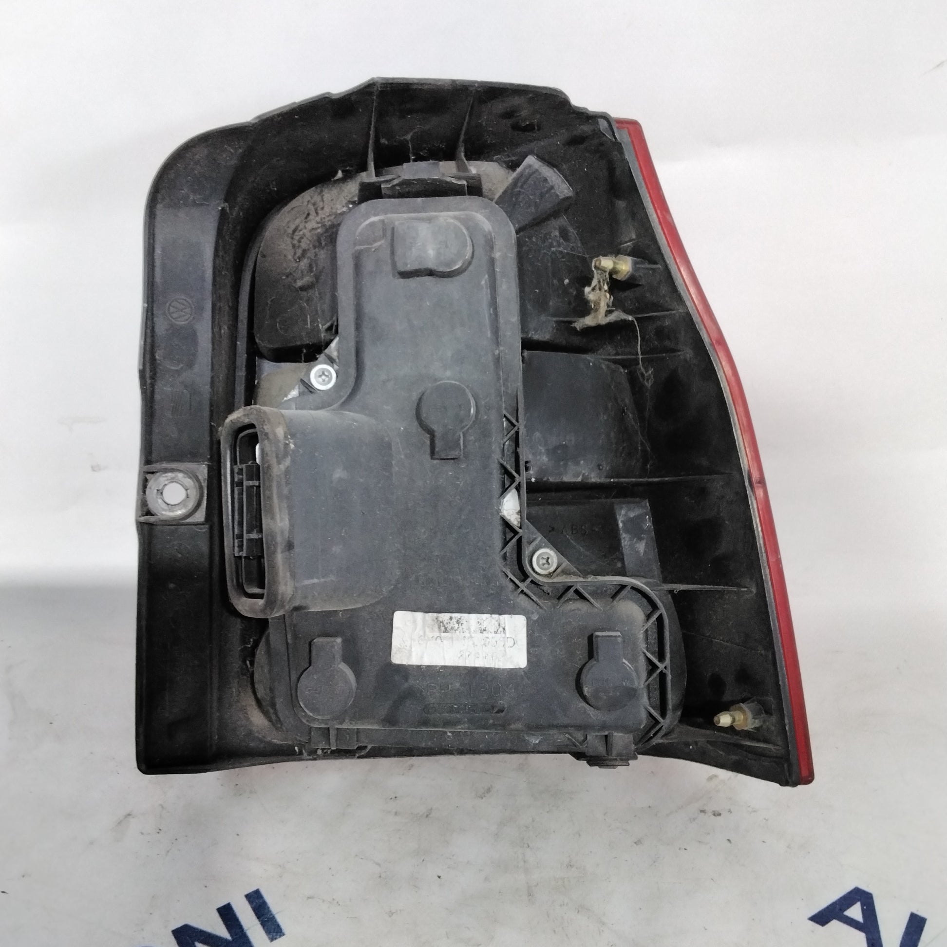 Fanale stop volkswagen lupo sinistro anno 2001 codice: 38030748 (sf9p3)