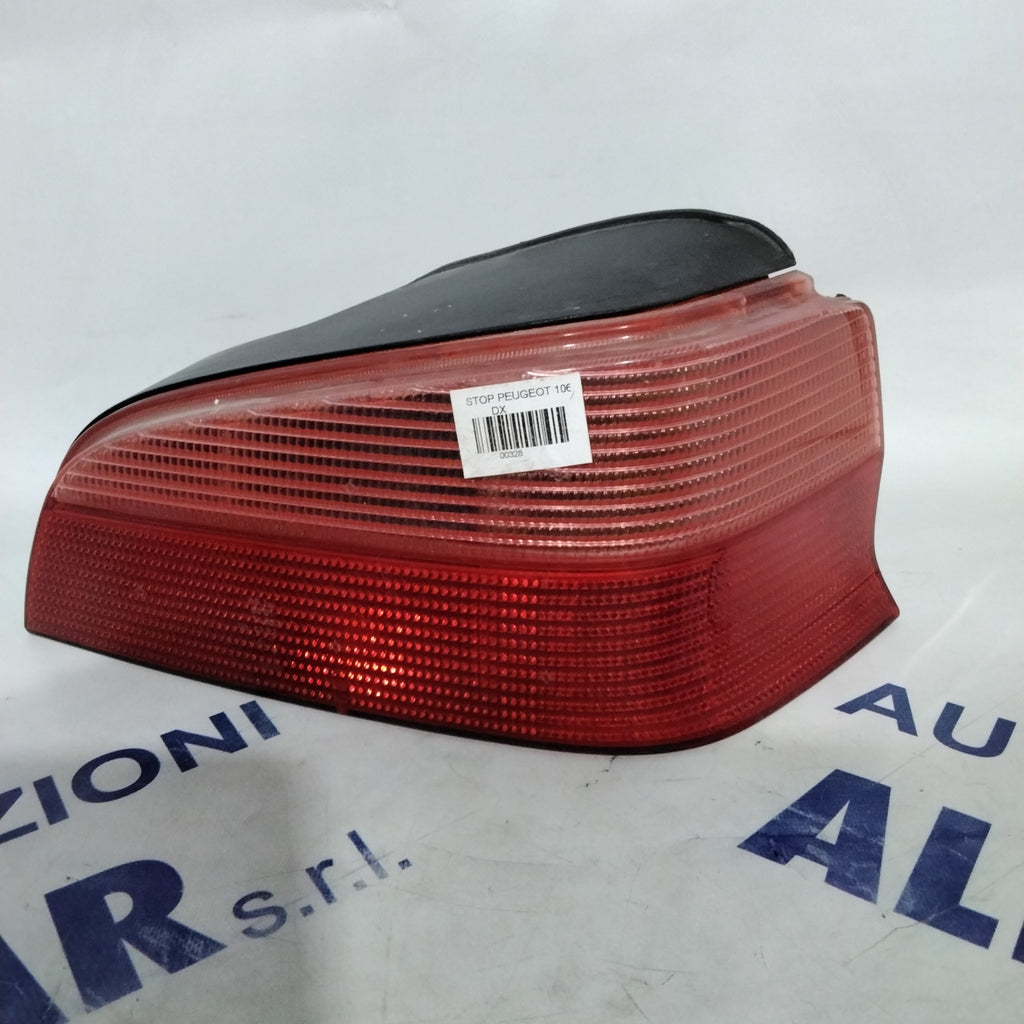 Peugeot 106 rear light right year 1997 code: 2274D (sf9p4)