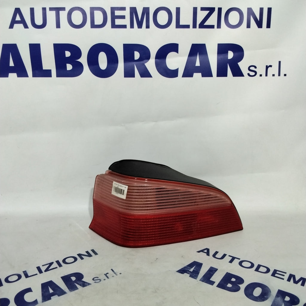 Left tail light Peugeot 106 year 1997 code: 2274G (sf9p4)