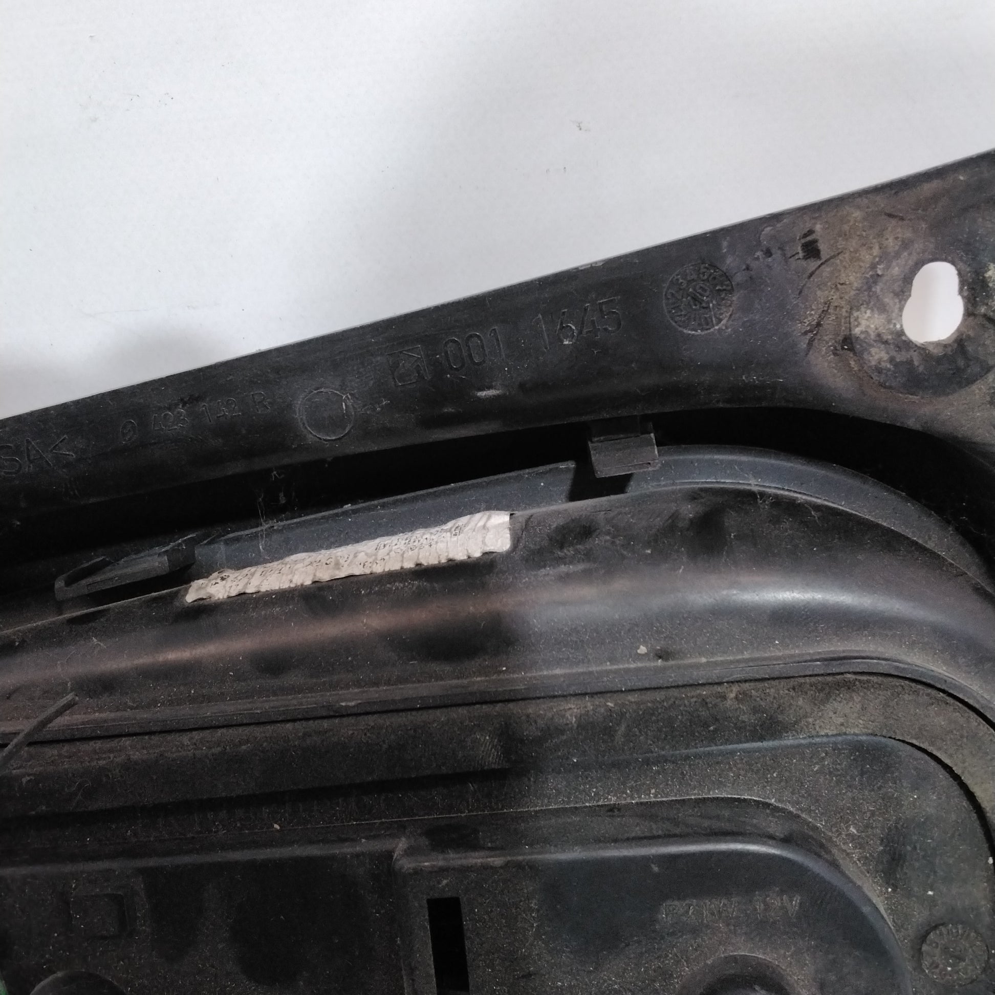 right rear light smart fortwo coupé petrol 3 doors displacement 698 code 0011645 (black and grey)
