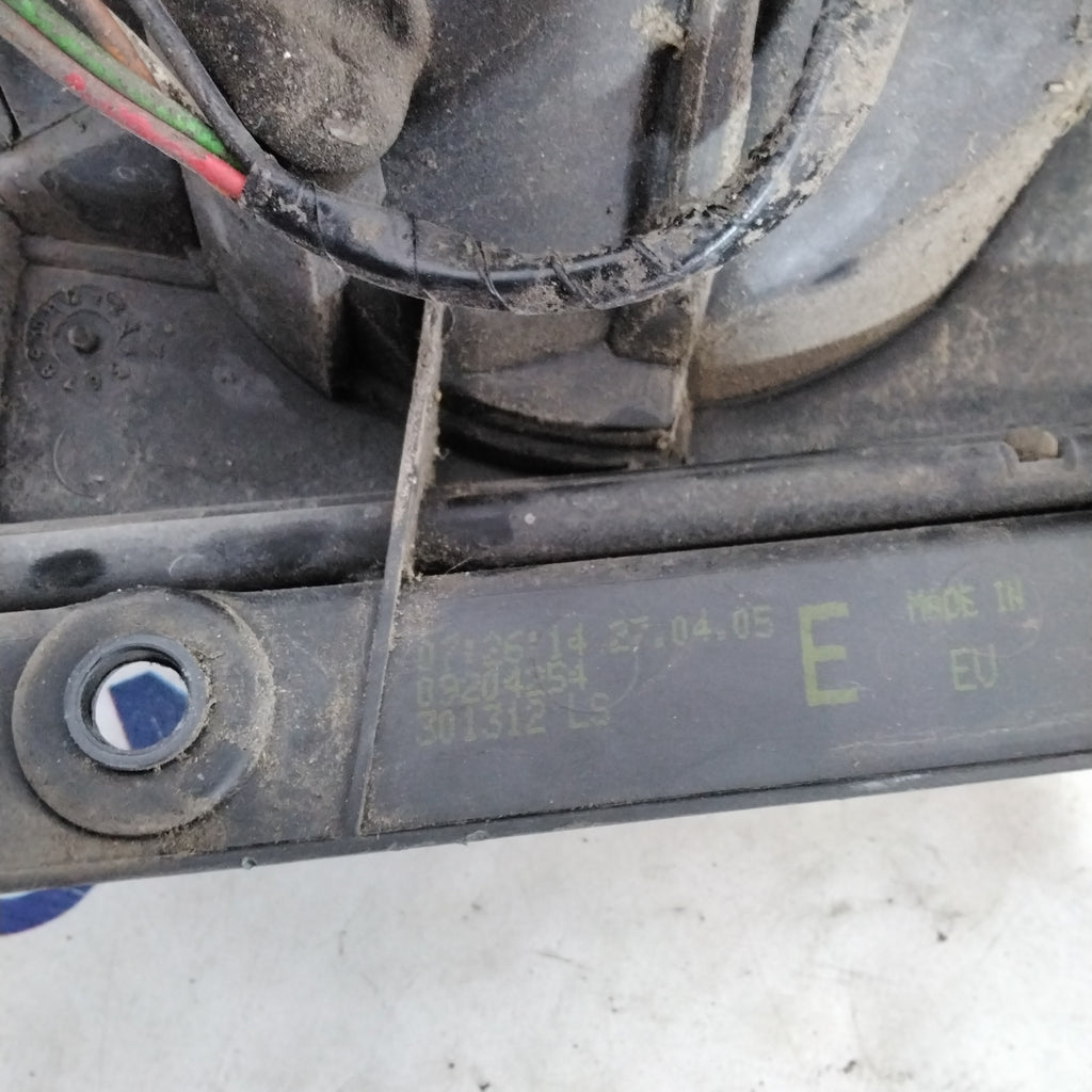 Fanale stop opel agila destro cilindrata: 1.2 16V anno: 2000-2007 5 porte codice: 09204254 (sf9p4)