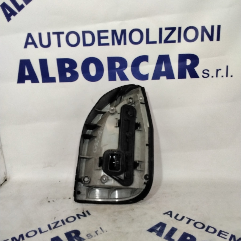 Opel Zafira/Astra left tail light with yellow and white indicator, code: 11A114B (sf9p4)