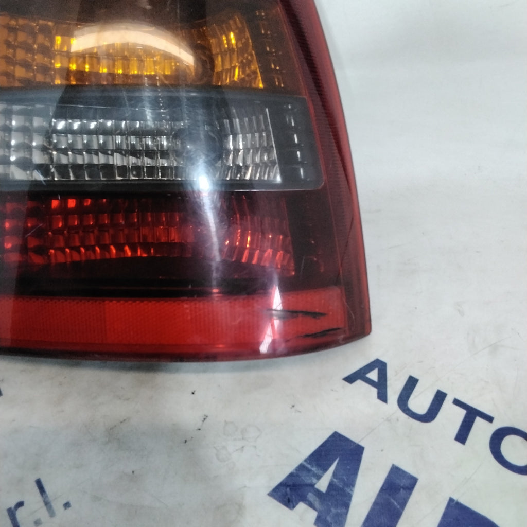right stop lamp opel astra coupe 1.6 16V year 2000-2005 code 13117099