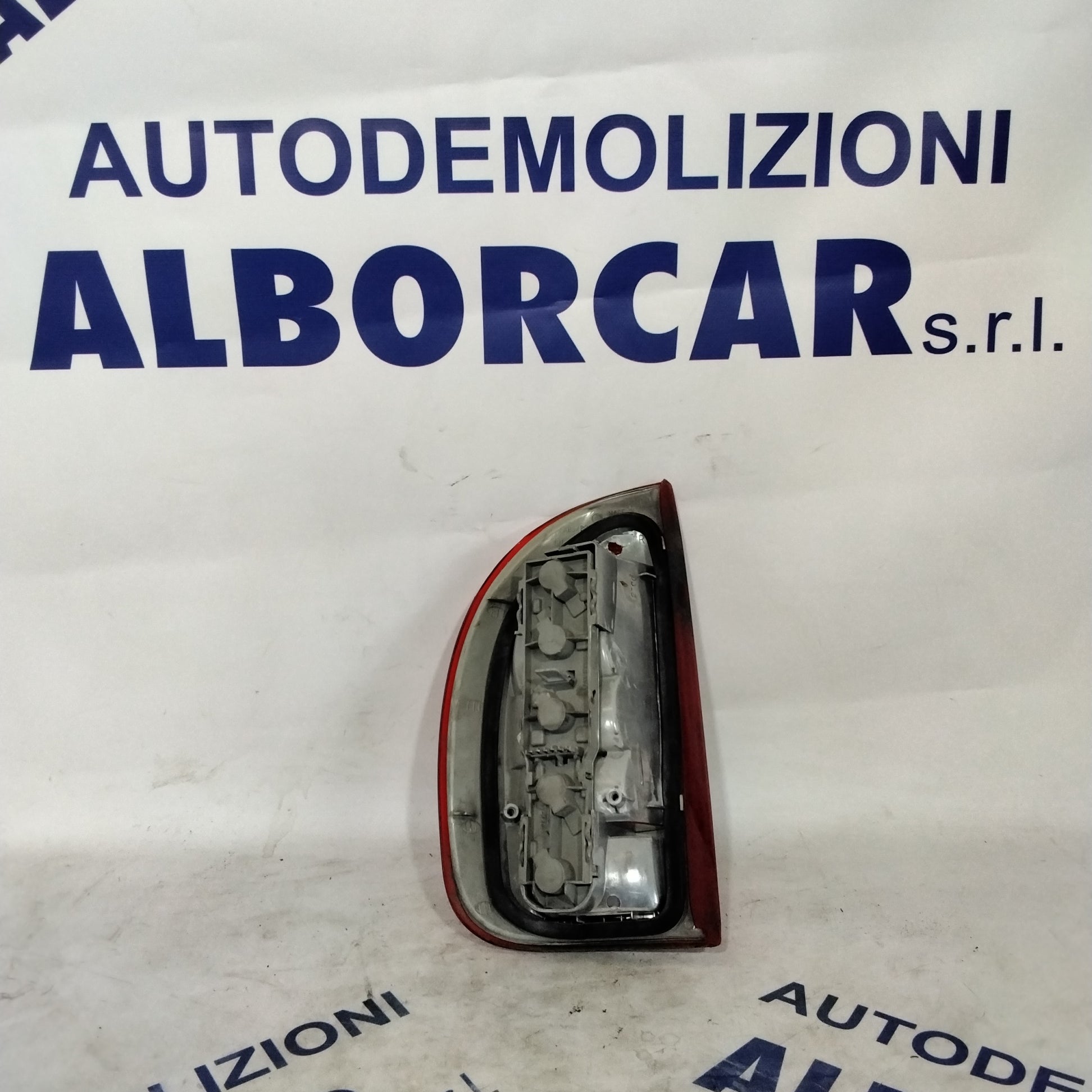 Tail light Opel Corsa year: 2000 right (sf10p1)