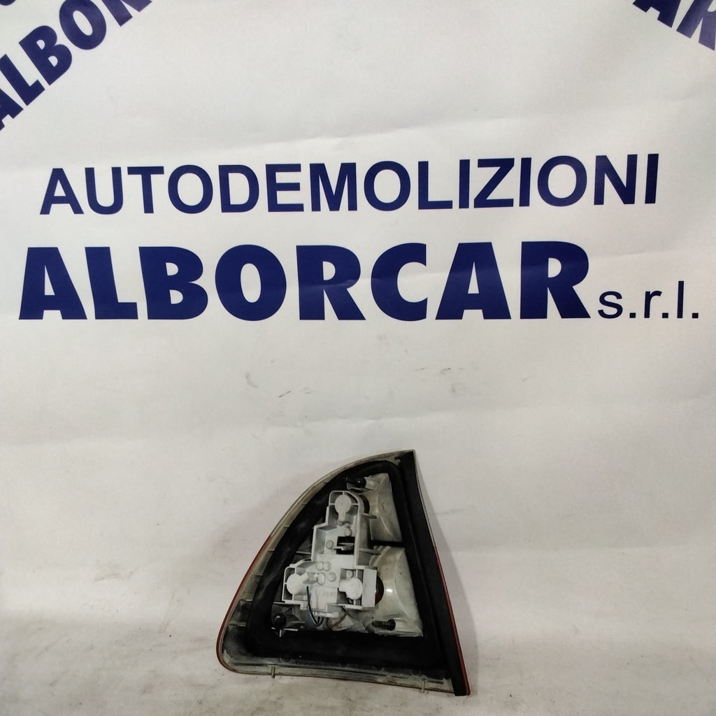 right rear brake light BMW 320d year 2000 part number 6900474