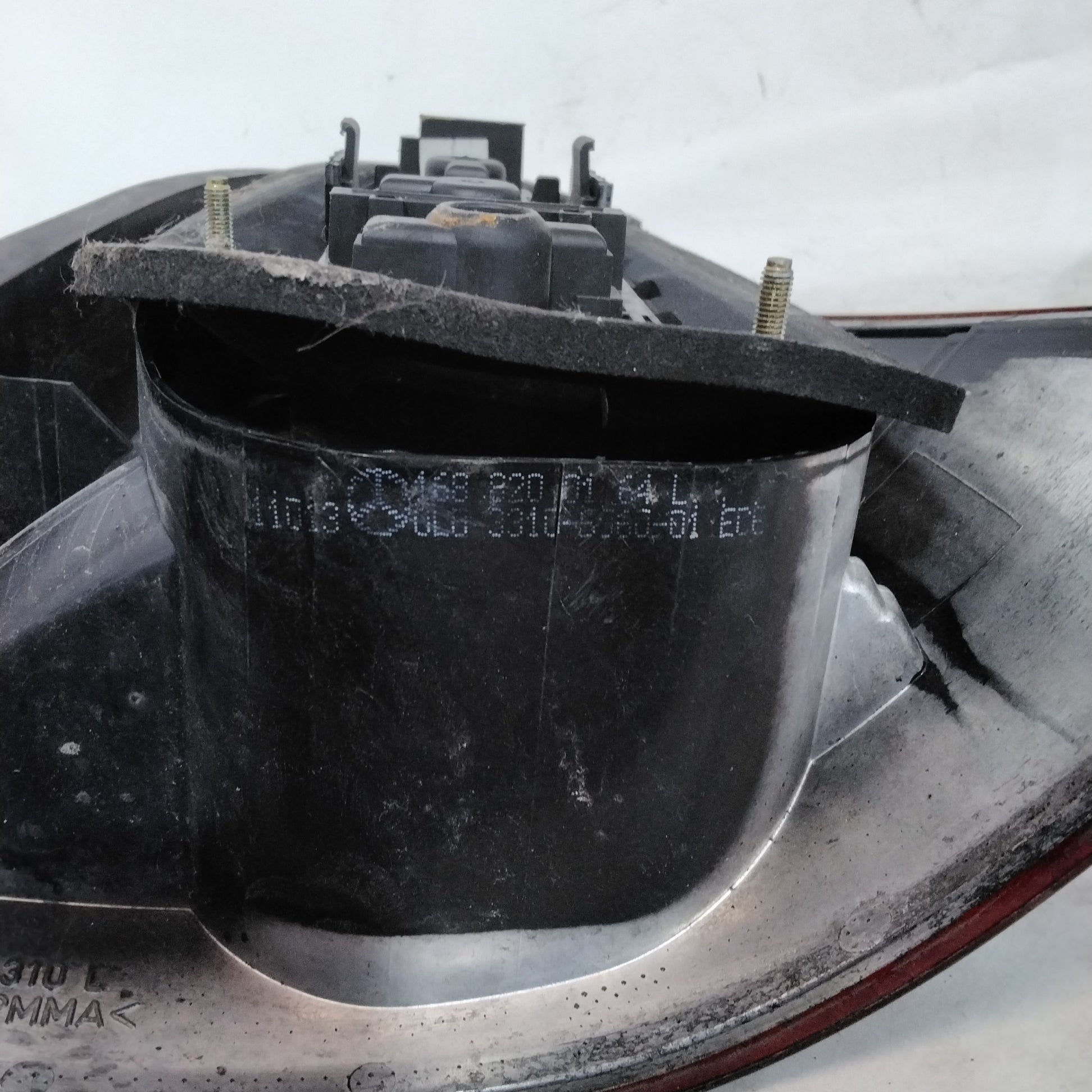 Mercedes A-Class 160 left tail light code: 1688200164L (sf10p1)