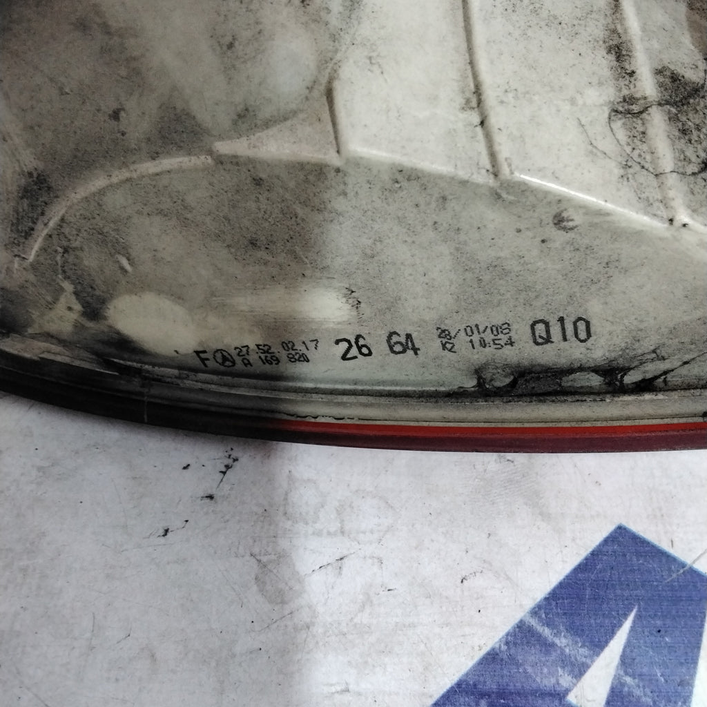 right stop light Mercedes B Class 200 year 2005-2008 code A1698202664