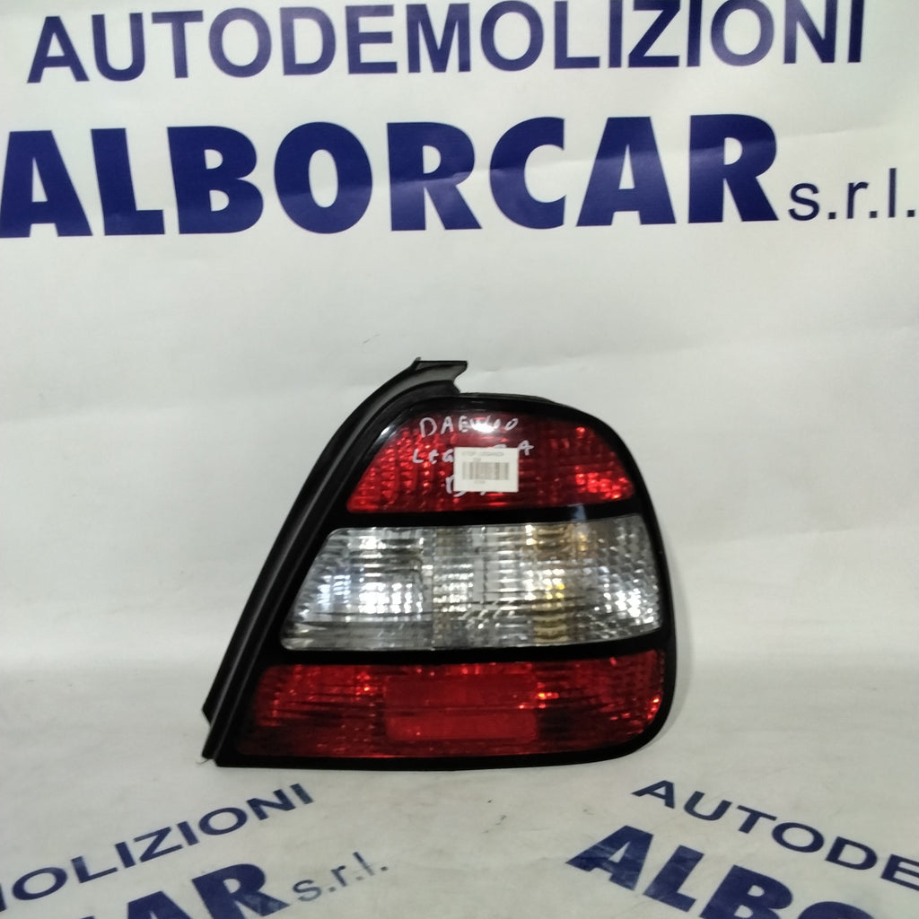 right tail light daewoo leganza year 2001