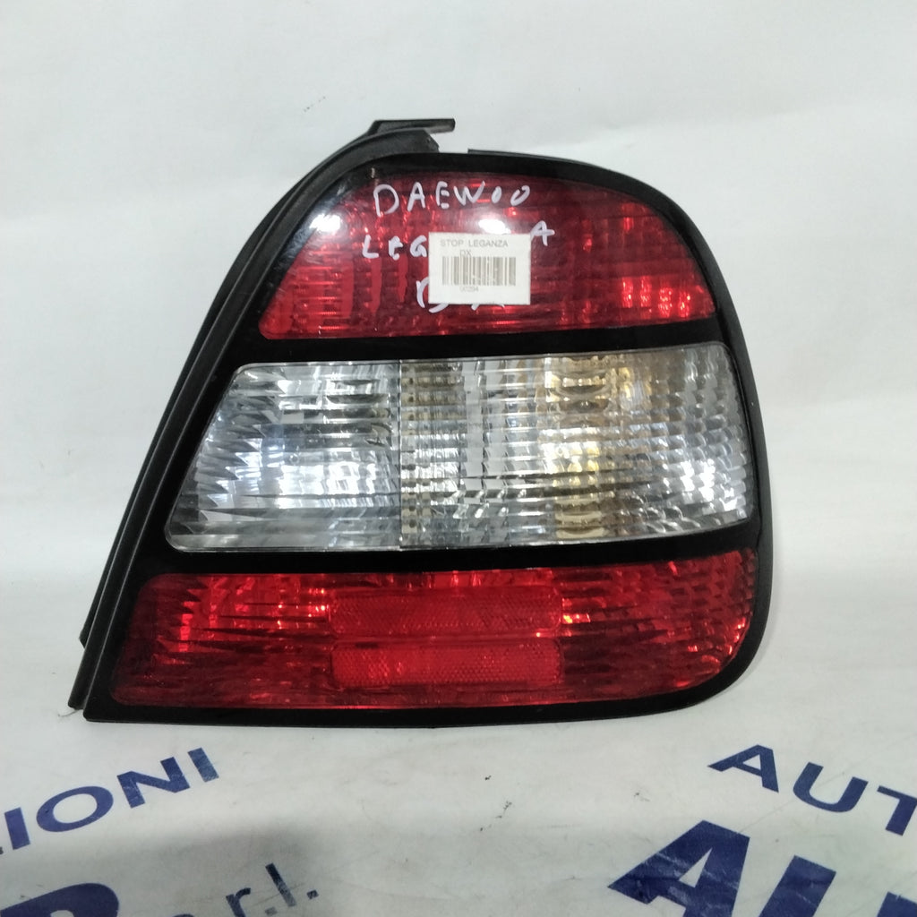 right tail light daewoo leganza year 2001