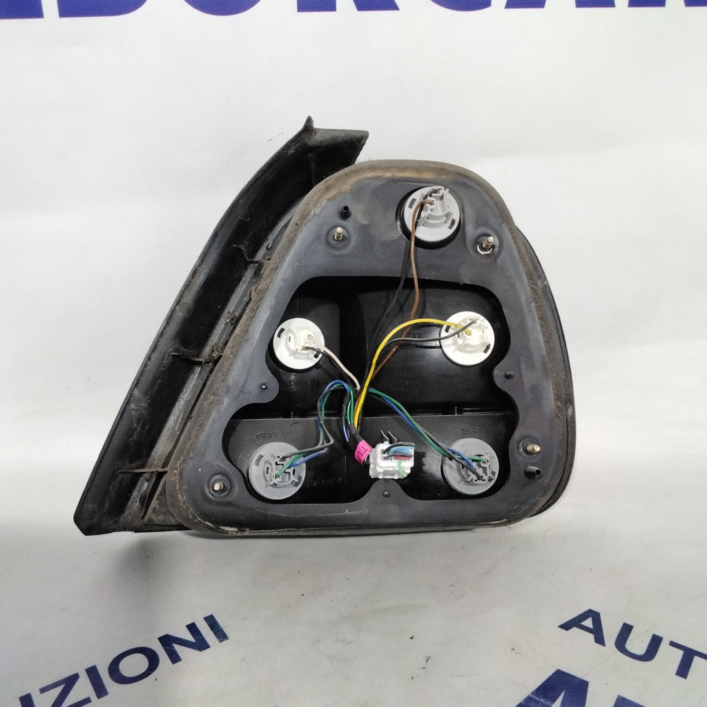 left stop light Daewoo Leganza year 2001