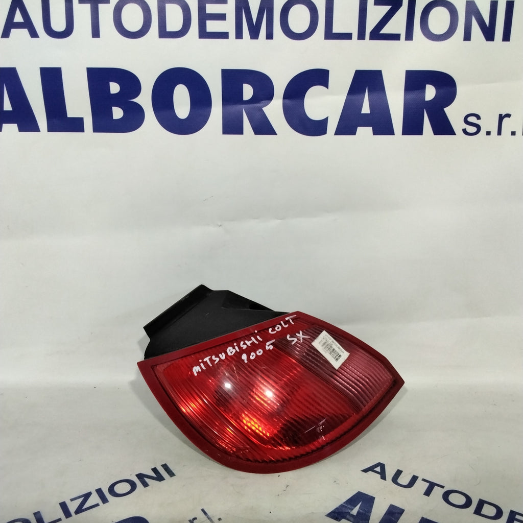 Mitsubishi Colt left tail light year 2005 code:27850102(sf10p1)