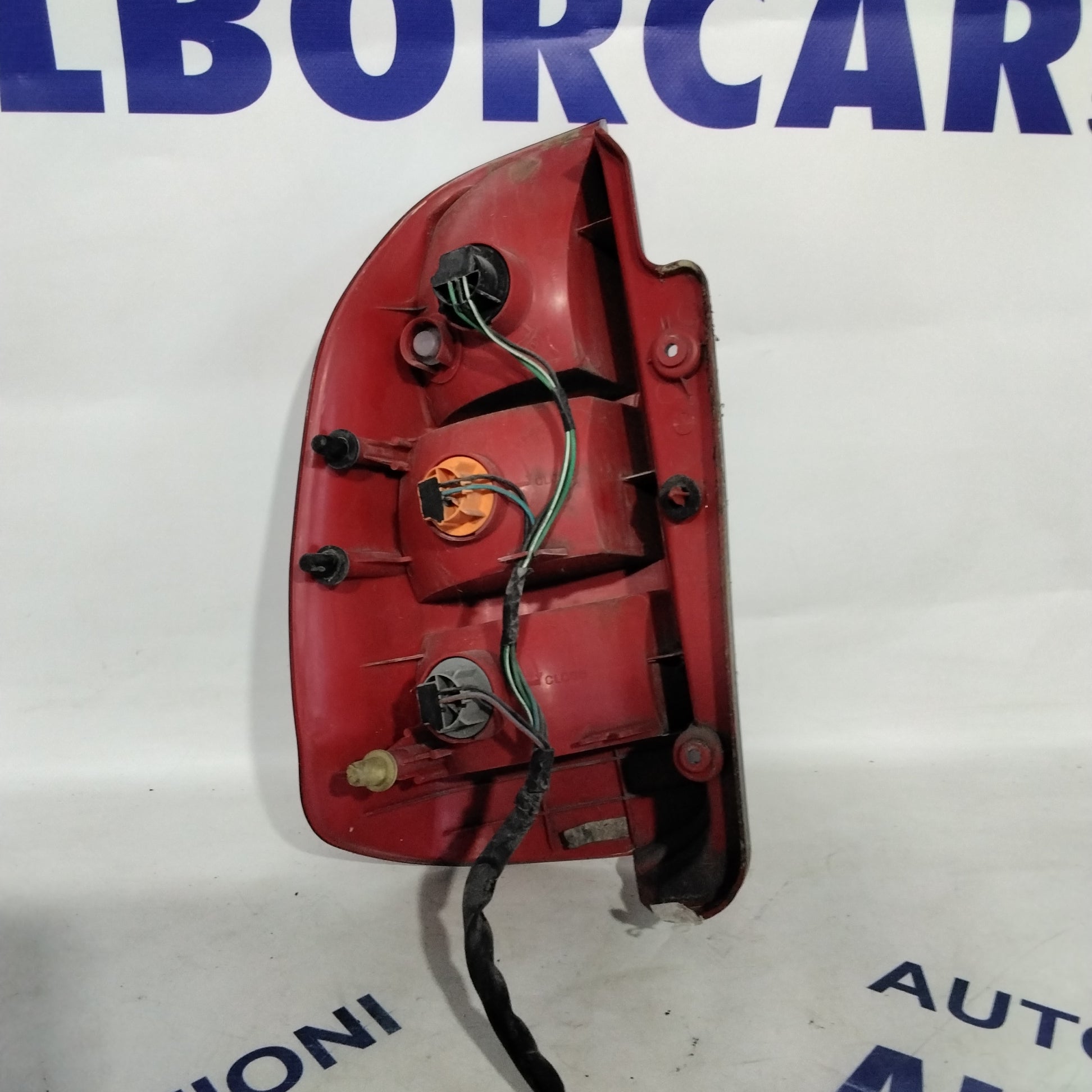 Mitsubishi Space Star right tail light year 2003 code: 287602 (sf10p1)