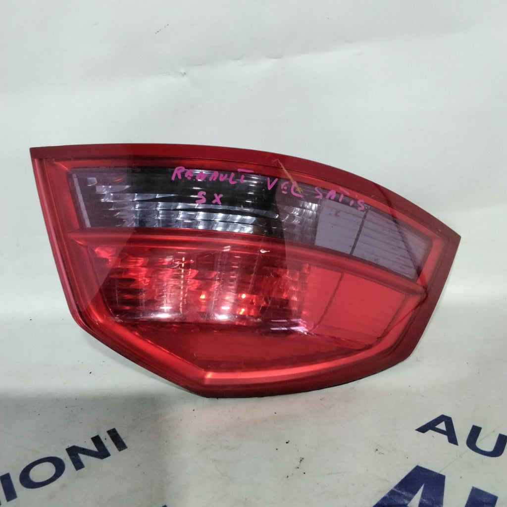 Left tail light Renault Vel Satis year 2004 part number: 8200014359 (sf9p1)
