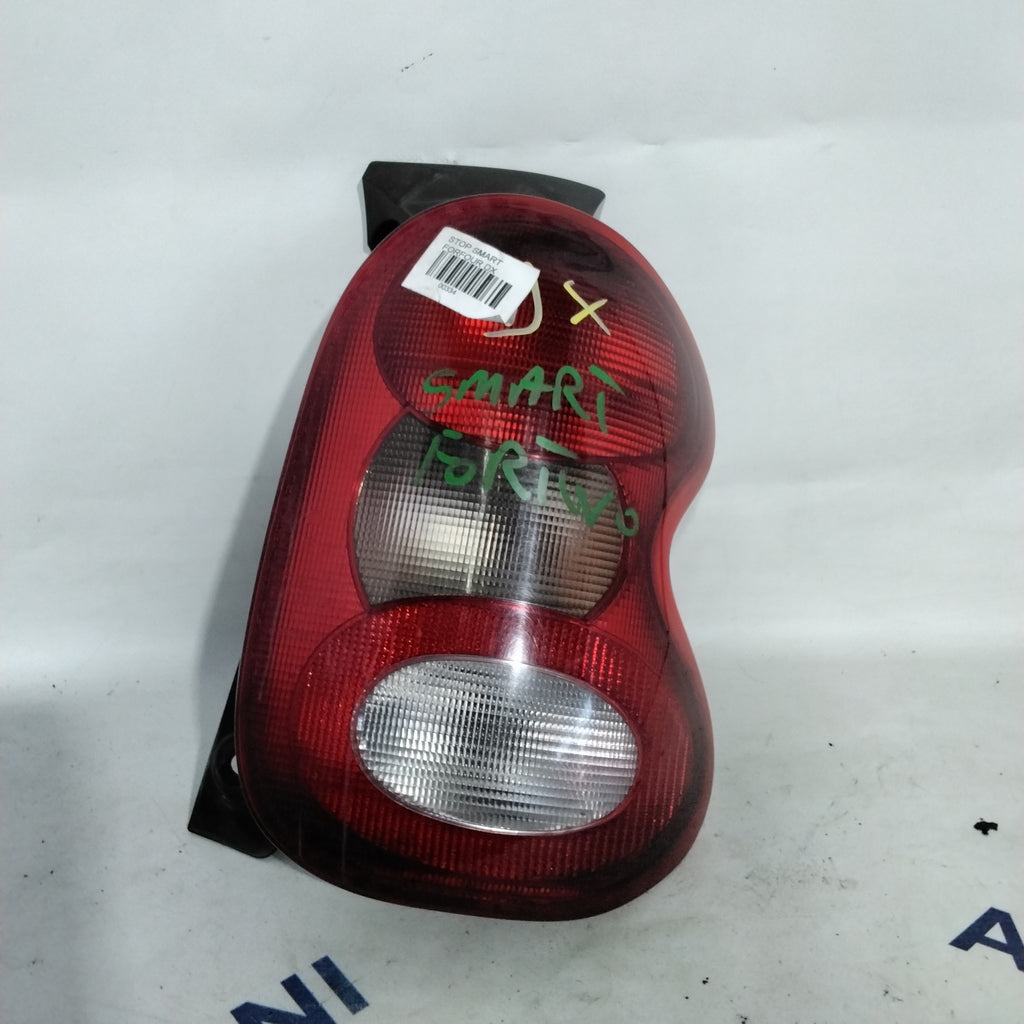 Right Smart Fortwo taillight year 2006 code: 001729(sf9p3)
