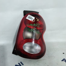 Carica l&#39;immagine nel visualizzatore di Gallery, Fanale stop smart fortwo destro anno 2006 codice :001729(sf9p3)
