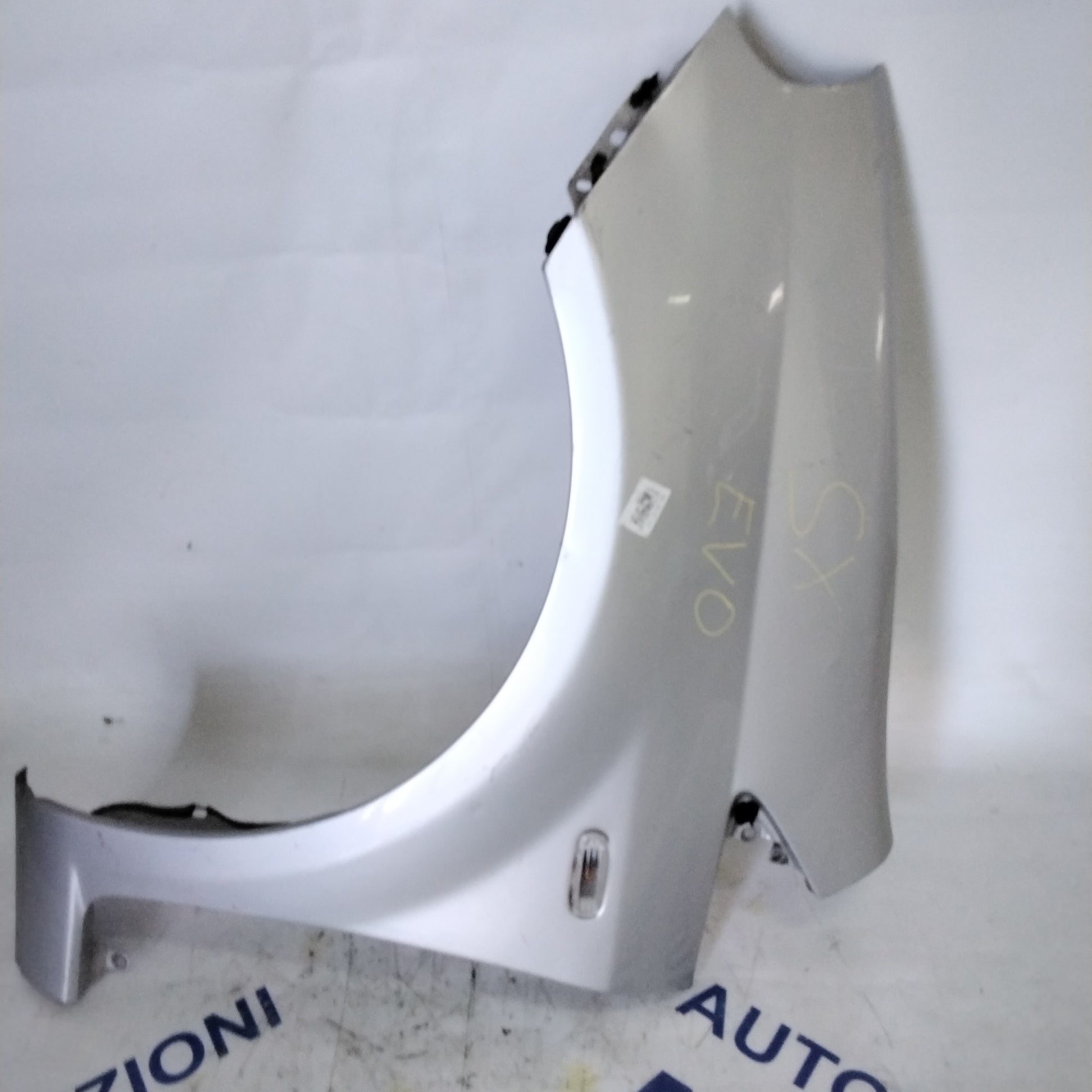 Left front fender trim Fiat Grande Punto EVO year 2010 (color code 612A)