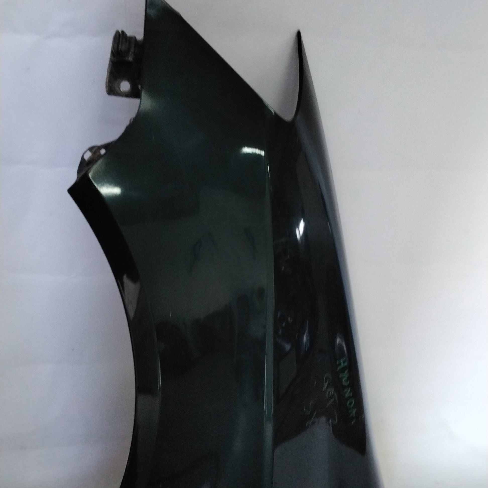Front left mudguard Hyundai Getz year 2004