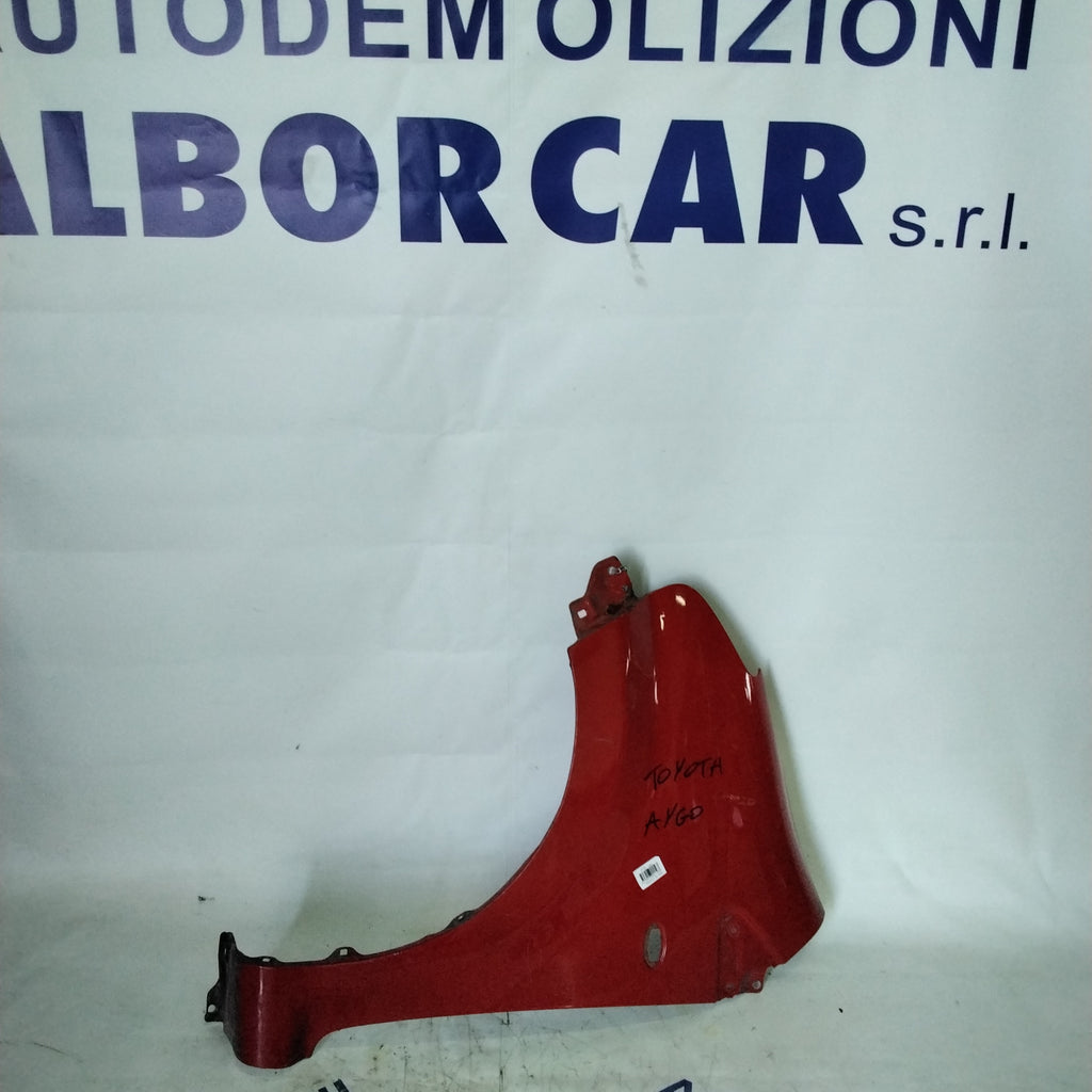 left front fender panel Toyota Aygo year 2005