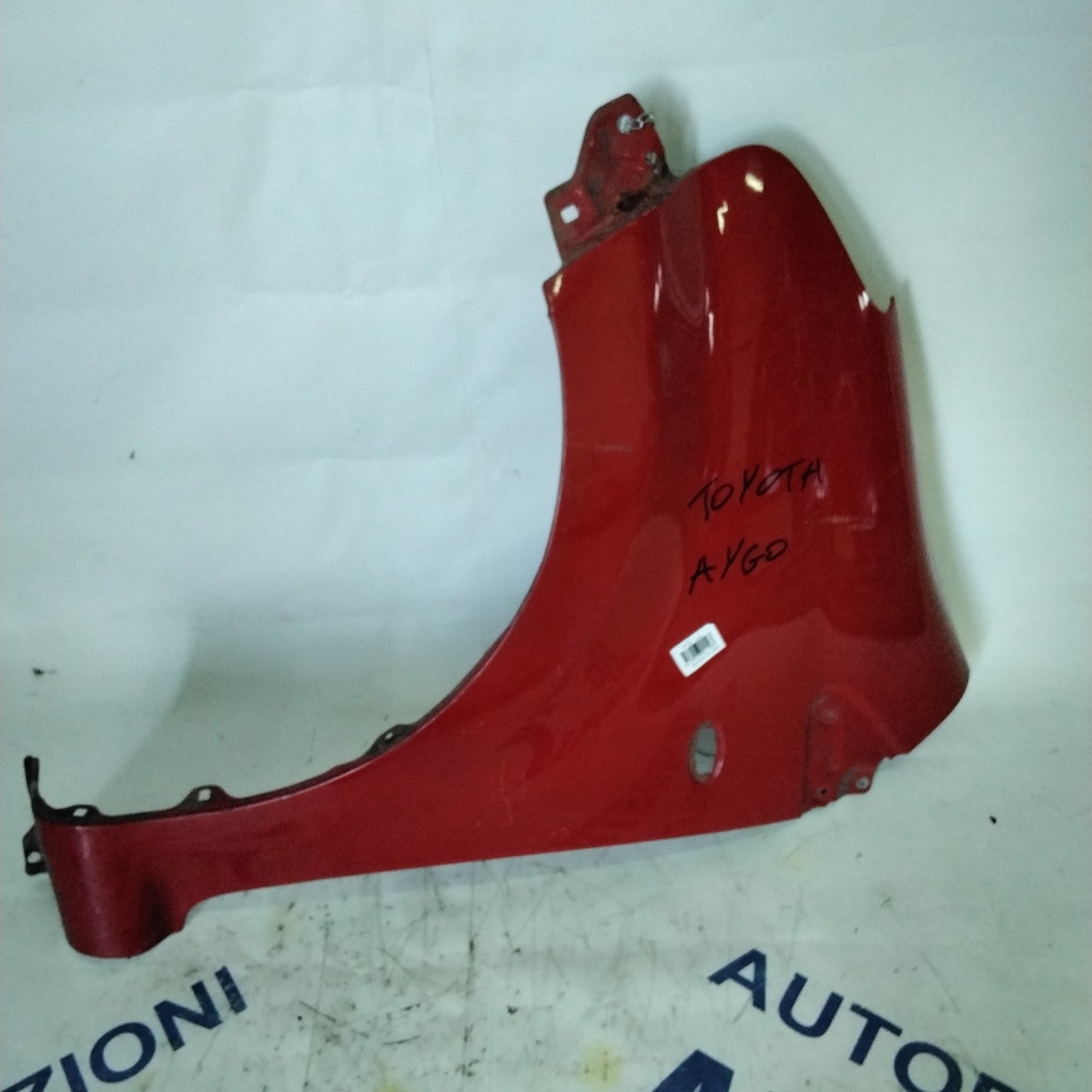 left front fender panel Toyota Aygo year 2005
