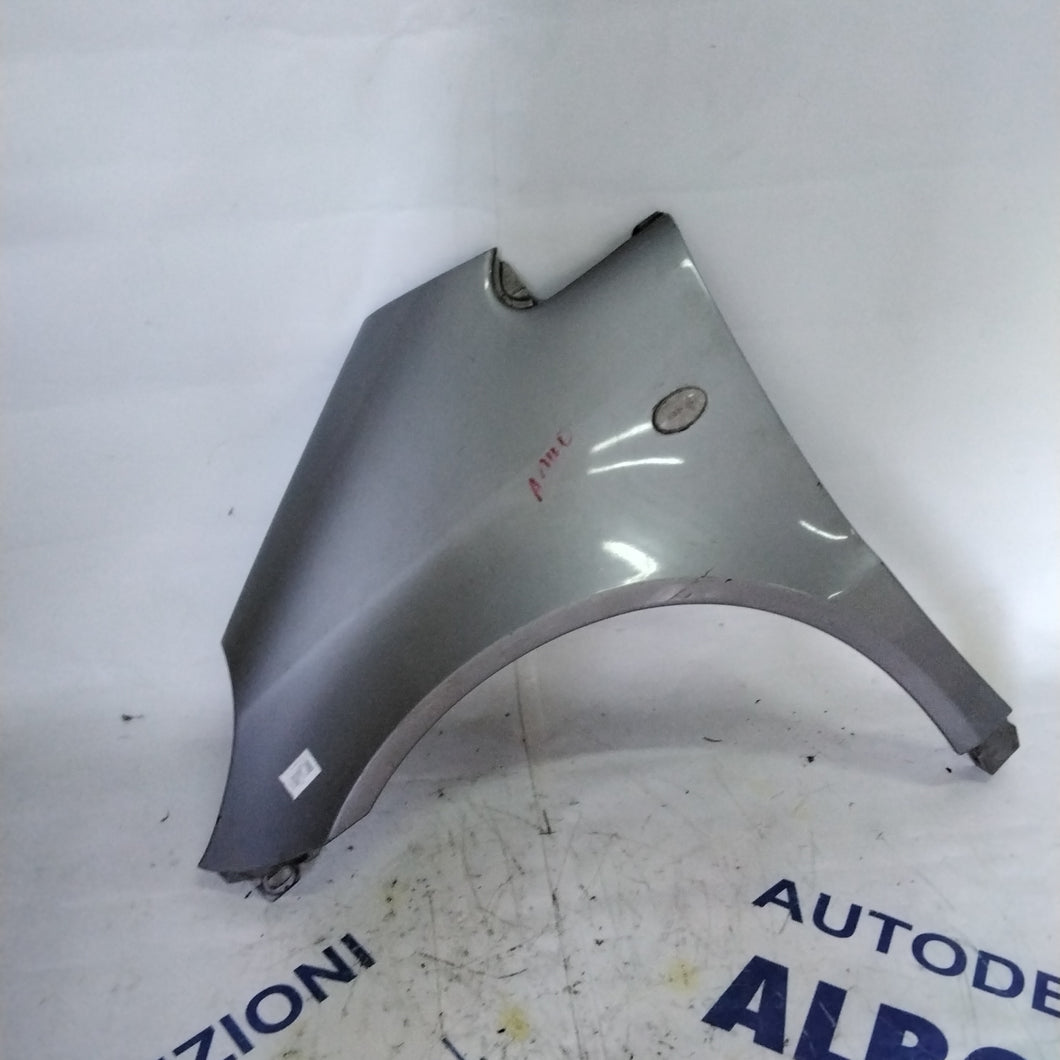 parafango fianchetto anteriore sinistro mercedes class A140 anno 2000