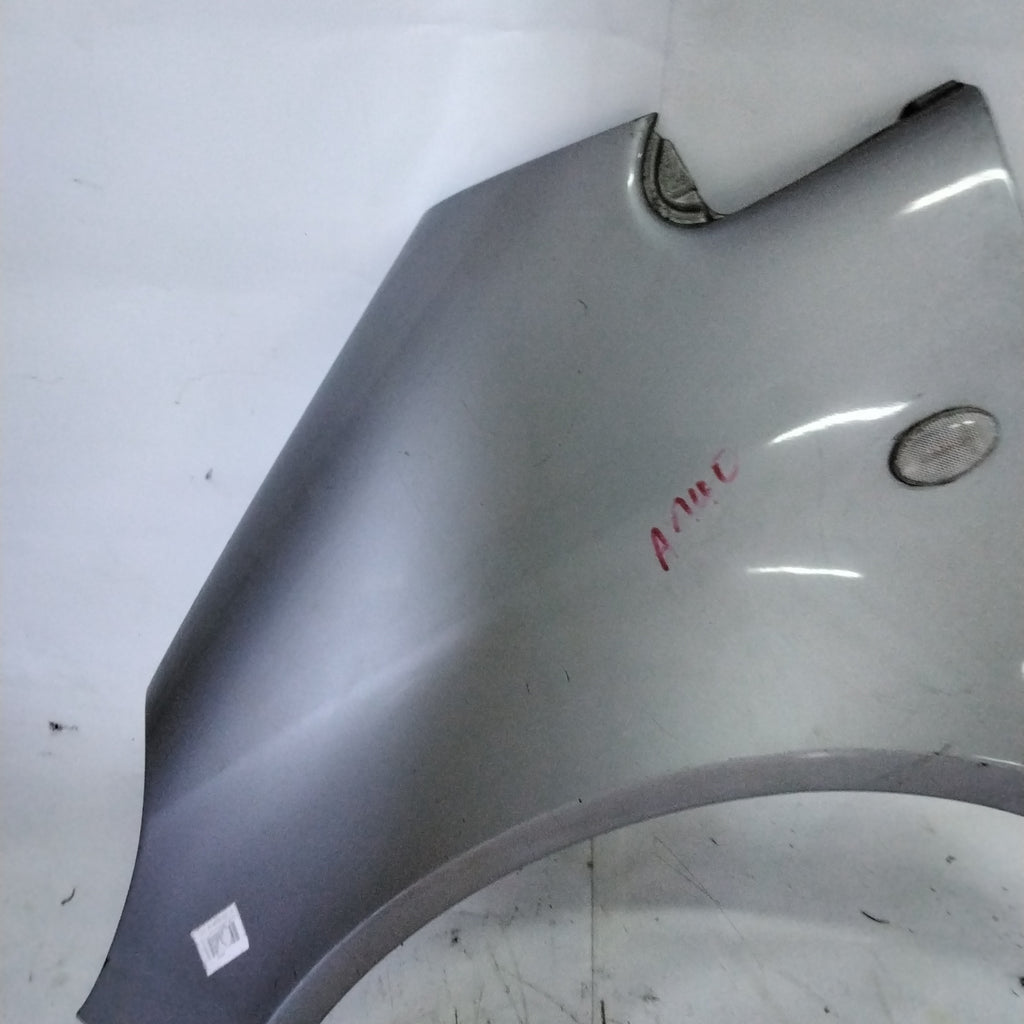 parafango fianchetto anteriore sinistro mercedes class A140 anno 2000