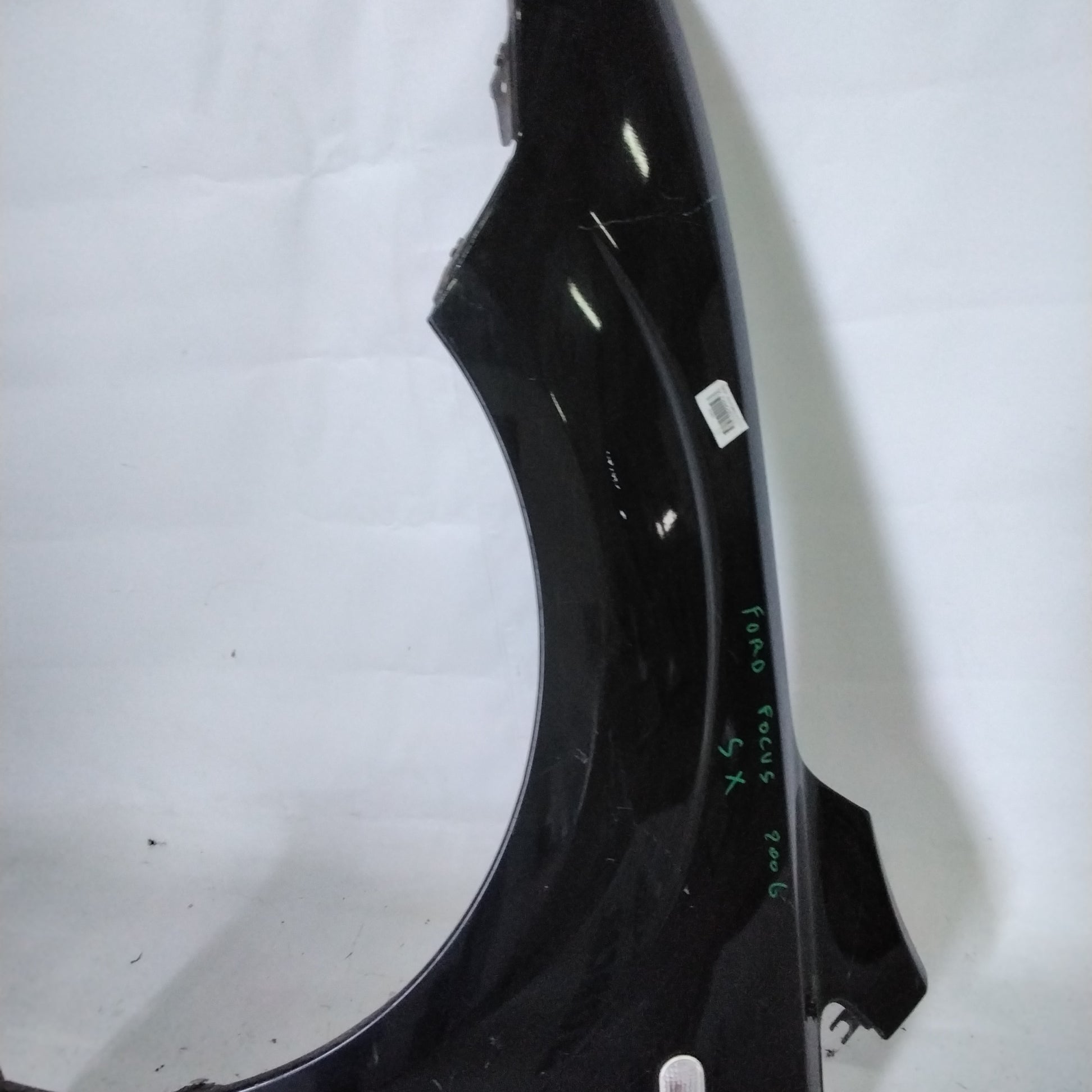 left front fender ford focus year 2006