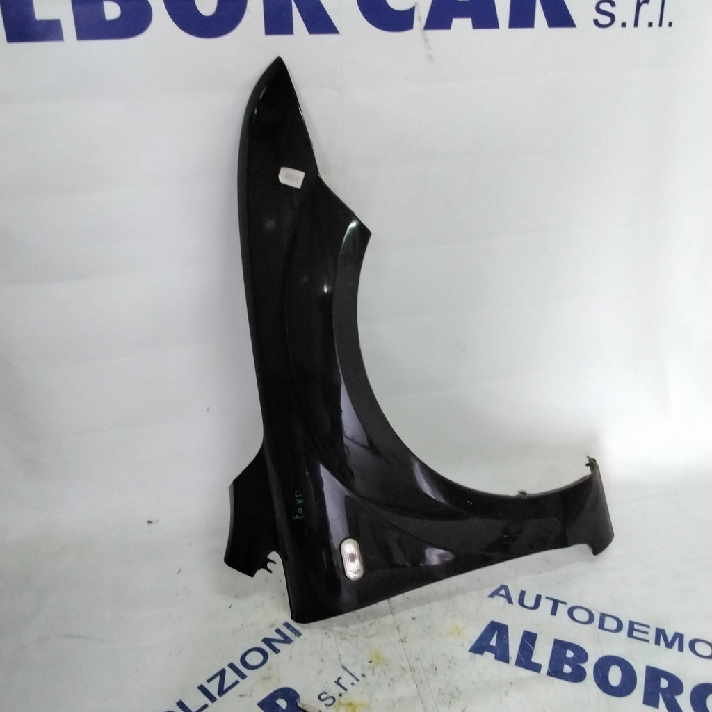 front right fender Ford Focus year 2006