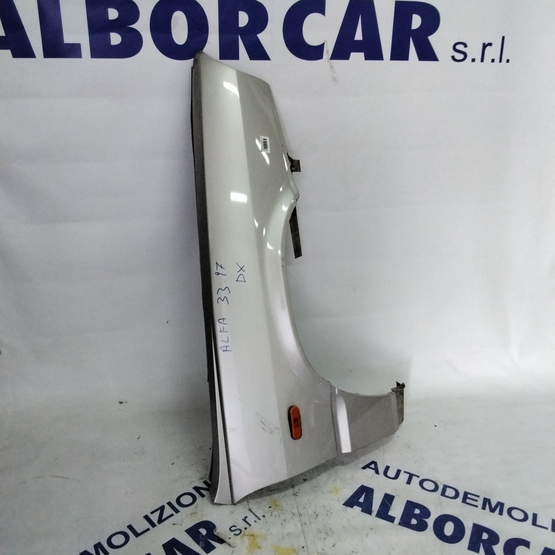 right front fender Alfa Romeo 33 year 1997