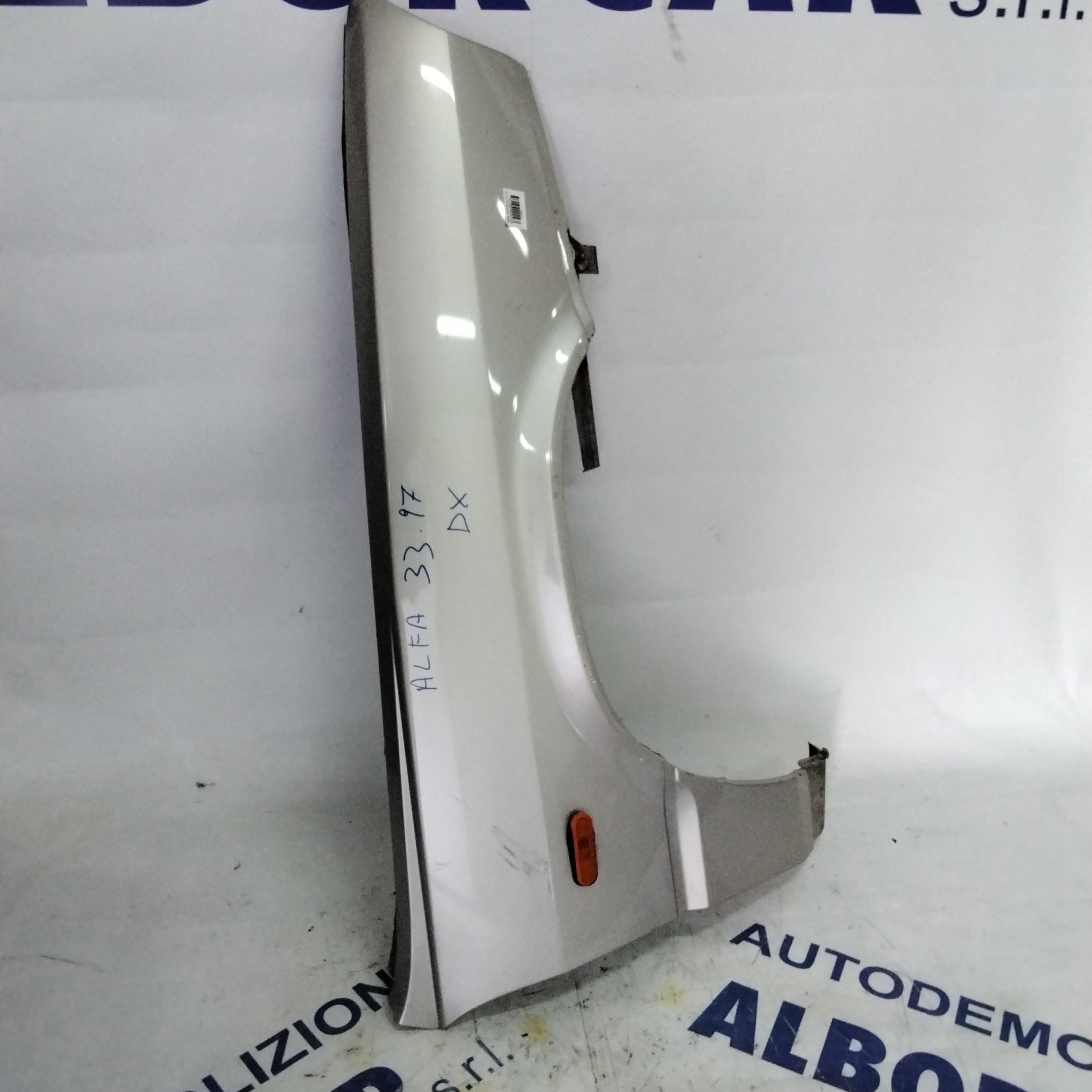 right front fender Alfa Romeo 33 year 1997