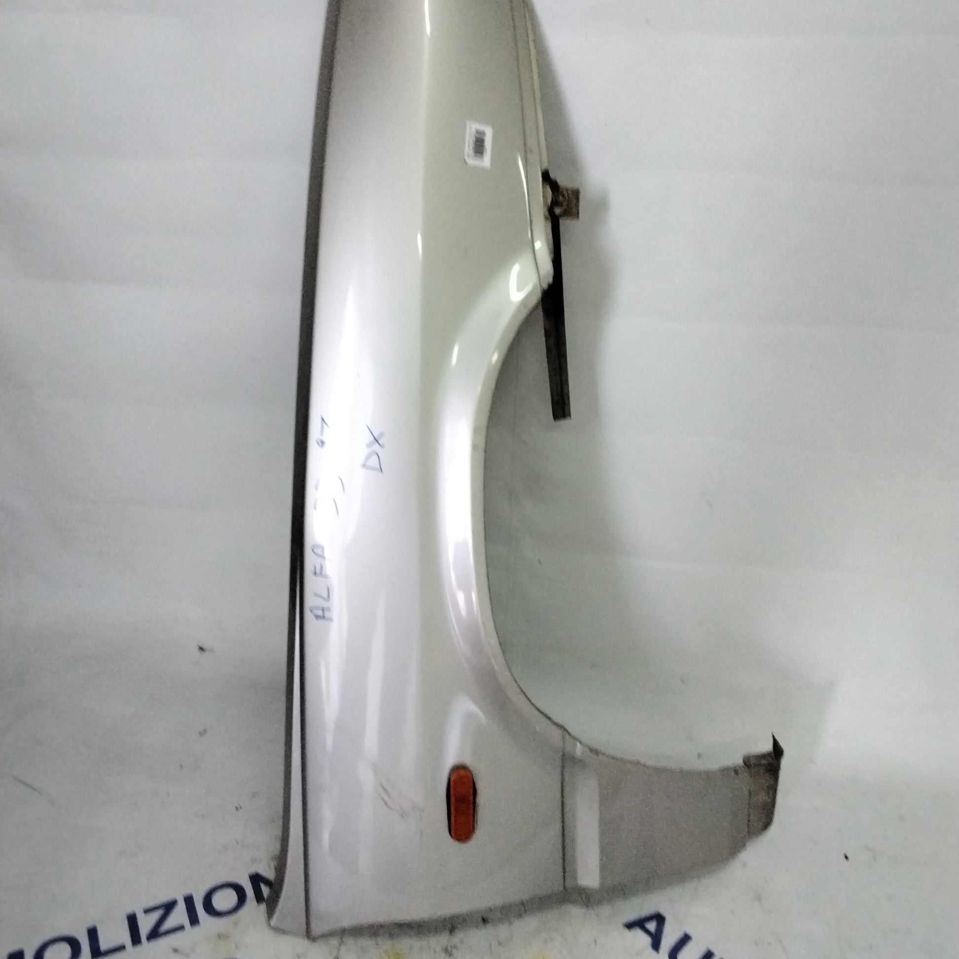 right front fender Alfa Romeo 33 year 1997