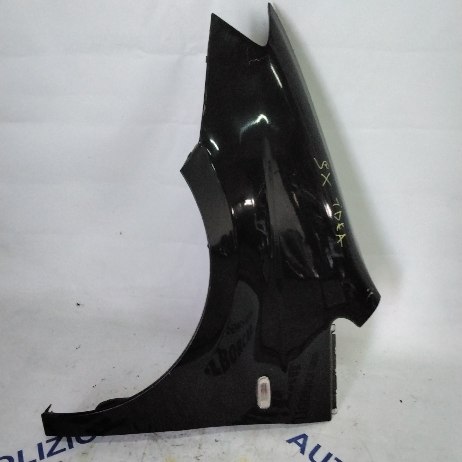 front left fender Fiat Idea year 2005