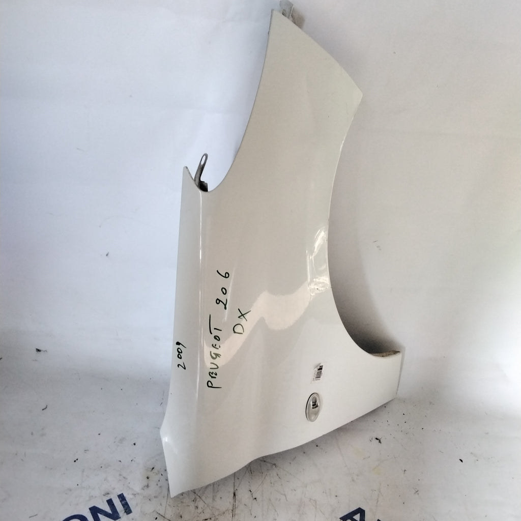 front right fender Peugeot 206 year 2009