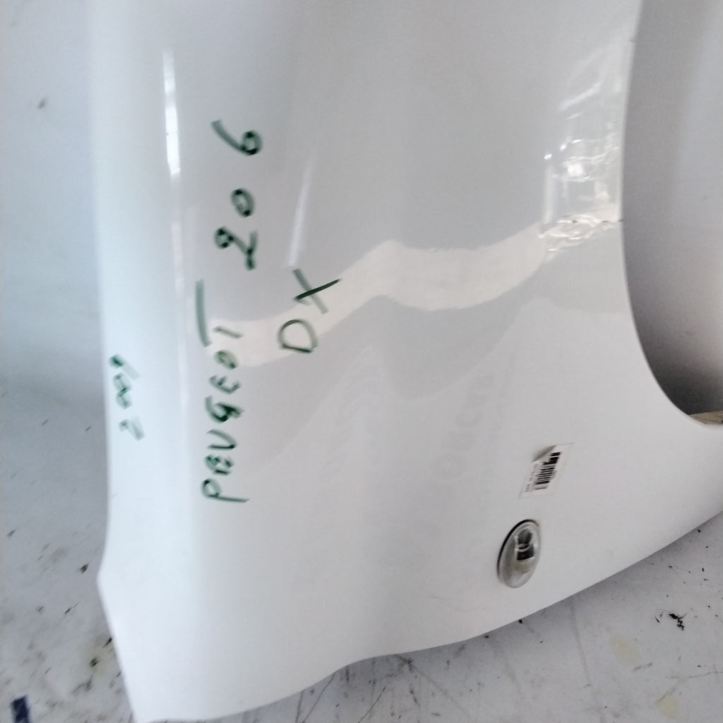 front right fender Peugeot 206 year 2009