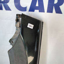 Carica l&#39;immagine nel visualizzatore di Gallery, parafango fianchetto anteriore sinistro land rover  anno 2002
