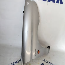 Carica l&#39;immagine nel visualizzatore di Gallery, parafango fianchetto anteriore destro hyundai coupe anno 2000
