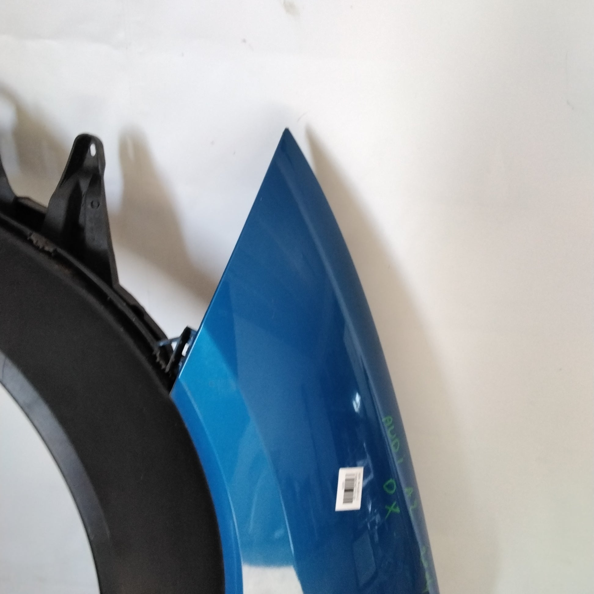 fender front side panel LEFT Audi A2 year 2004