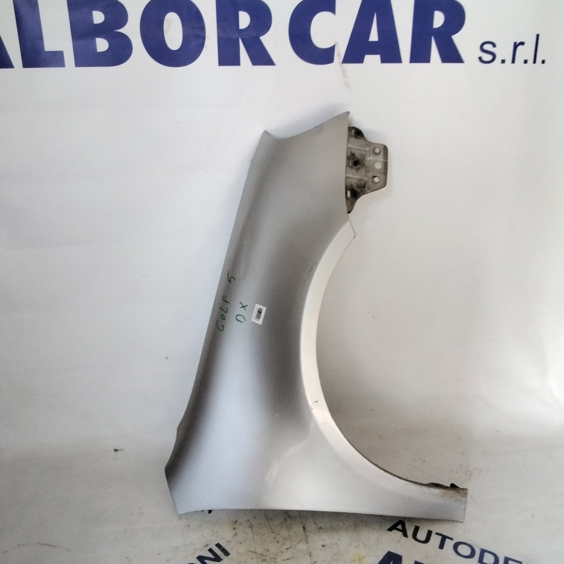 right front fender Volkswagen Golf 5 year 2006