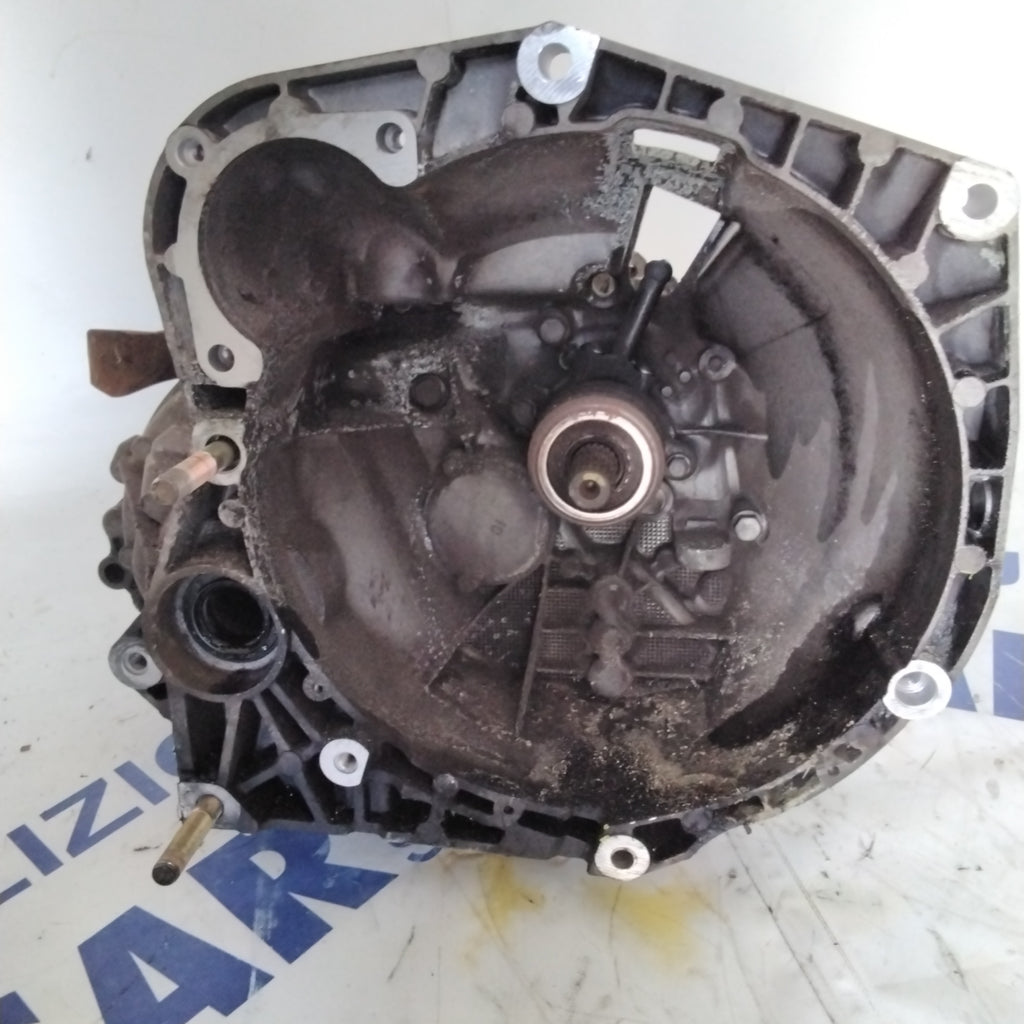 Alfa Romeo GT petrol gearbox 2004 (sf2p1)