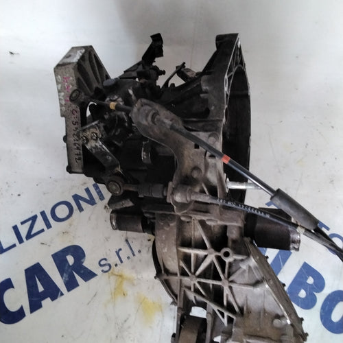 Cambio Fiat Panda 1.3 Mjt 4x4 año 2006 código: 55216972 (sf2p1)